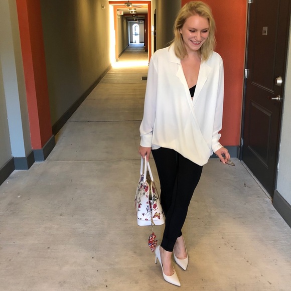 Meet your Posher, Samantha - Picture 1 of 1